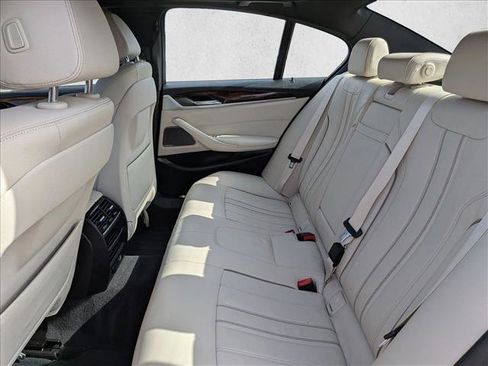 Used 2018 BMW 540i image 20