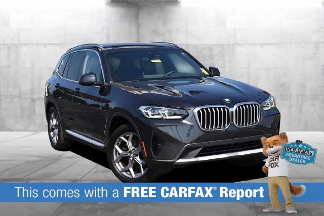 Used 2022 BMW X3 xDrive30i w/ Premium Package 2 (ZPA) AWD/4WD image 2