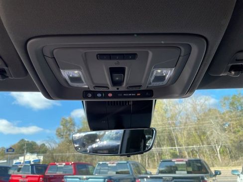 Used 2022 Chevrolet Silverado 1500 LTZ w/ Technology Package image 19