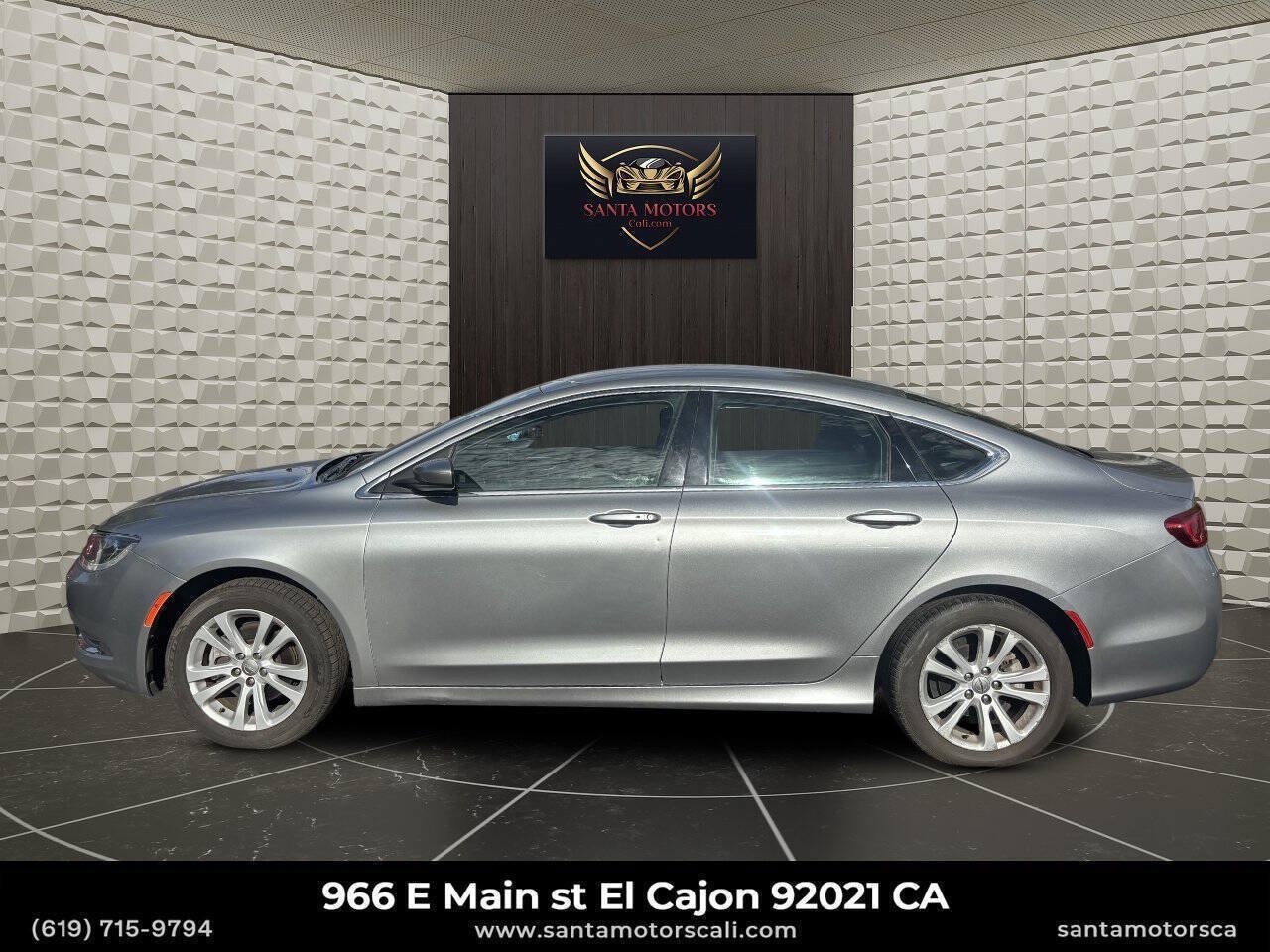 Used 2016 Chrysler 200 Limited w/ Convenience Group FWD image 7