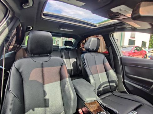Used 2014 BMW 320i Sedan RWD image 19