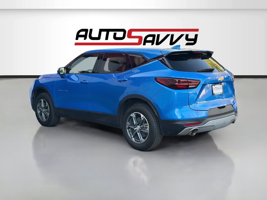 Used 2025 Chevrolet Blazer LT FWD image 5