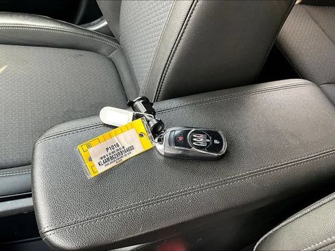 Certified 2024 Buick Encore GX Preferred FWD image 34