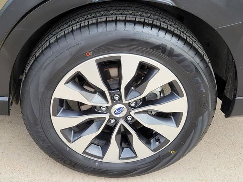 Certified 2024 Subaru Outback Limited image 23