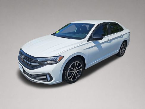Certified 2023 Volkswagen Jetta Sport FWD image 8
