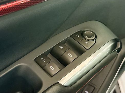 New 2026 Chevrolet Traverse Z71 w/ Enhanced Driving Package AWD/4WD image 18