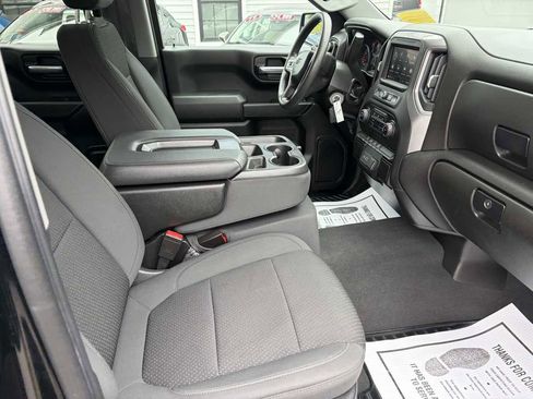 Used 2021 Chevrolet Silverado 1500 Custom Trail Boss AWD/4WD image 25