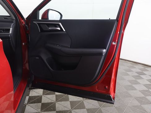 New 2026 Mitsubishi Outlander ES image 25