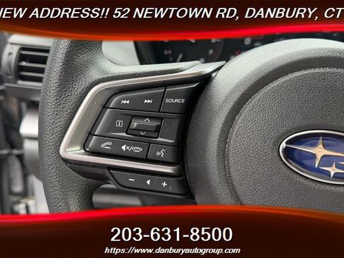 Used 2024 Subaru Impreza 2.0i AWD/4WD image 18