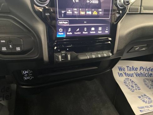 Certified 2026 RAM 2500 Big Horn AWD/4WD image 49