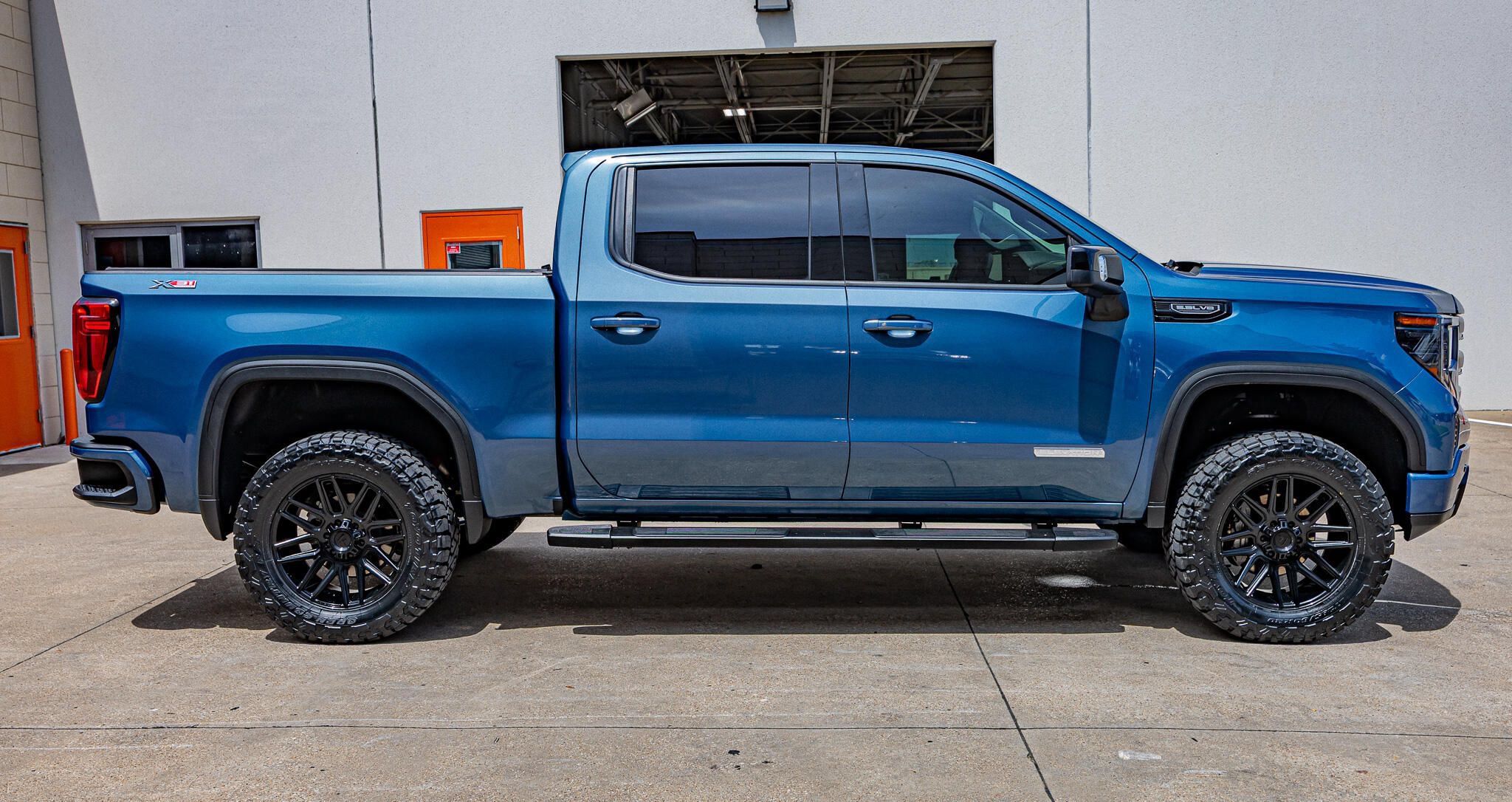 Used 2026 GMC Sierra 1500 Elevation w/ Elevation Premium Package AWD/4WD image 11