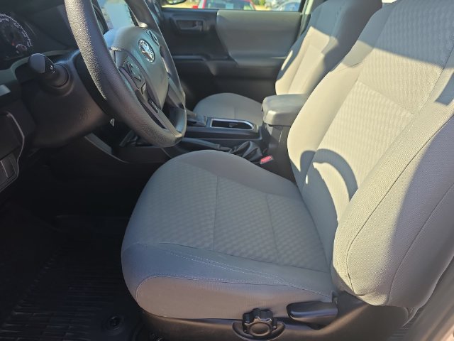 Used 2020 Toyota Tacoma SR w/ SR Convenience Package RWD image 15