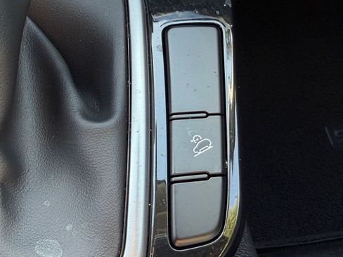 Certified 2024 Kia Seltos S FWD image 25