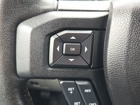 Used 2017 Ford F150 XLT w/ Equipment Group 302A Luxury image 12