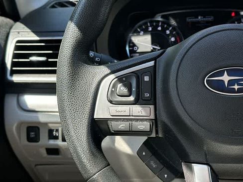 Used 2017 Subaru Forester 2.5i Premium AWD/4WD image 9