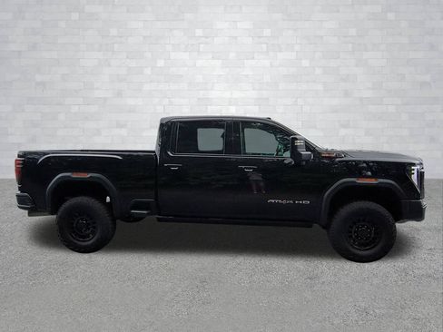 Used 2024 GMC Sierra 2500 AT4X w/ AT4X AEV Edition AWD/4WD image 3