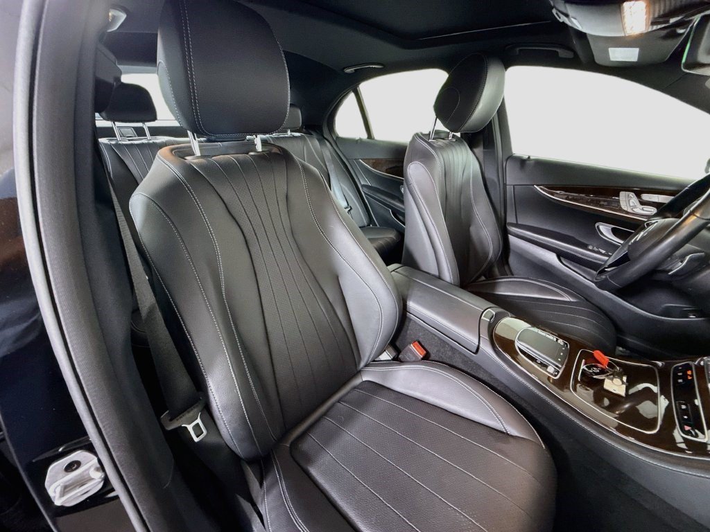 Used 2022 Mercedes-Benz E 350 Sedan w/ Driver Assistance Package image 27