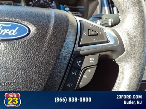 Used 2022 Ford Edge SEL w/ Convenience Package image 18