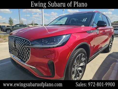Used 2025 Lincoln Aviator Reserve w/ Illumination Package AWD/4WD image 2