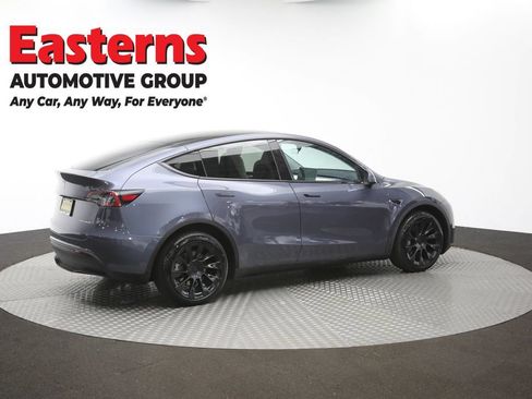 Used 2023 Tesla Model Y AWD image 37