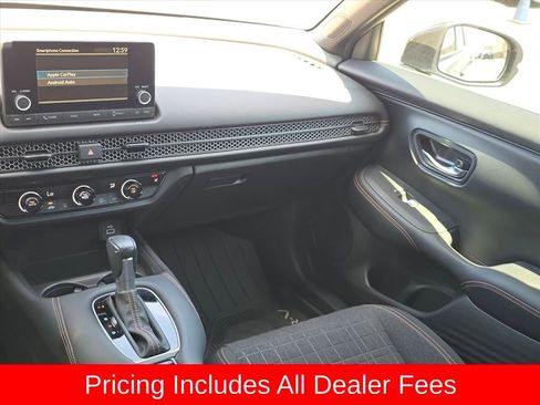 Used 2023 Honda HR-V Sport image 12