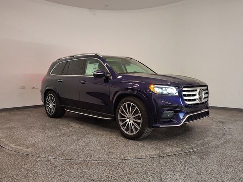 New 2026 Mercedes-Benz GLS 450 4MATIC image 6