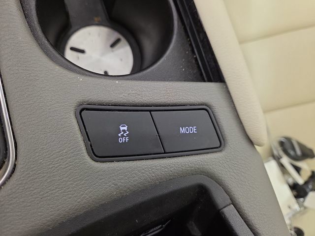 Used 2021 Cadillac XT5 Premium Luxury AWD/4WD image 26