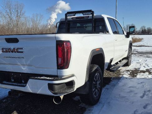 Used 2023 GMC Sierra 2500 AT4 w/ Gooseneck/5TH Wheel Package image 3