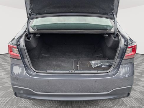 Used 2024 Subaru Legacy Limited AWD/4WD image 14