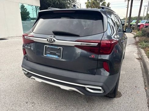 Used 2021 Kia Seltos S FWD image 7