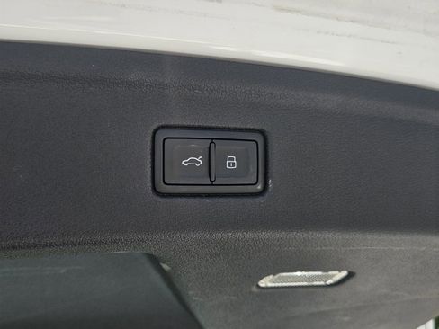 Used 2025 Audi A5 2.0T Premium Plus AWD/4WD image 11