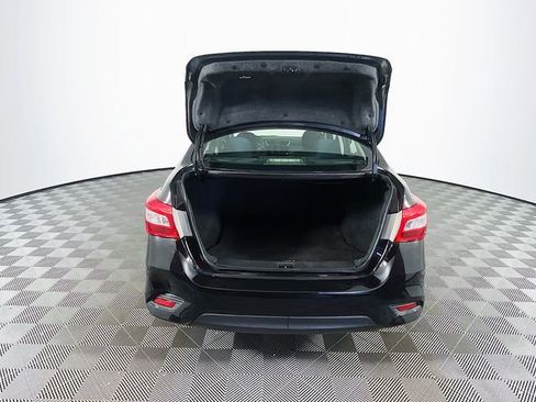 Used 2019 Nissan Sentra SV FWD image 6