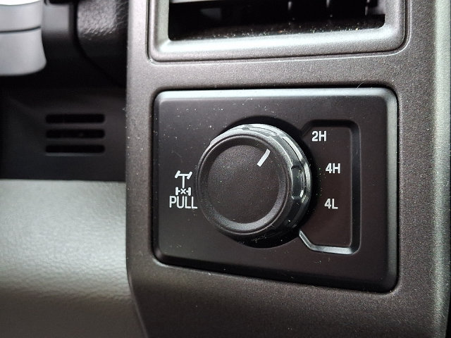 Used 2019 Ford F250 XL w/ STX Appearance Package AWD/4WD image 29