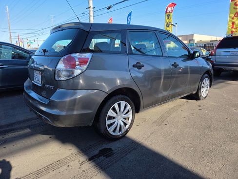 Used 2007 Toyota Matrix image 3