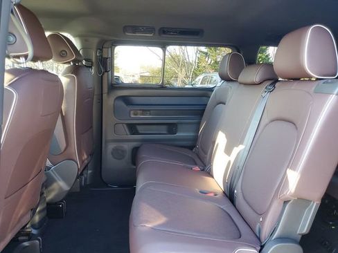 New 2025 Volkswagen ID. Buzz Pro S image 13