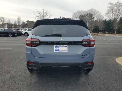 New 2026 Honda Pilot Sport image 5