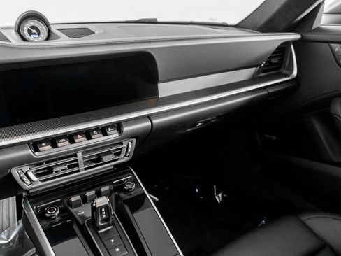 Used 2022 Porsche 911 Turbo S image 32