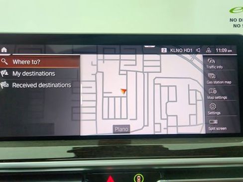 Used 2025 BMW X4 xDrive30i AWD/4WD image 47