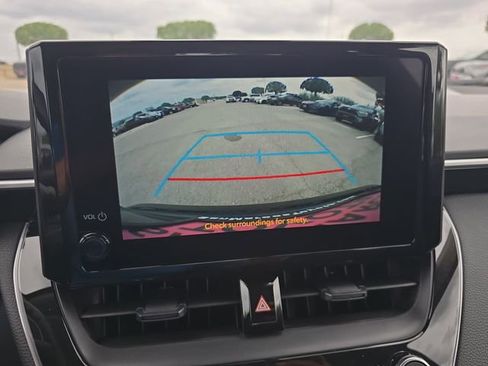 Used 2026 Toyota Corolla LE image 23