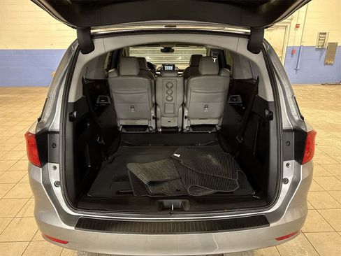 Used 2022 Honda Odyssey EX-L image 11