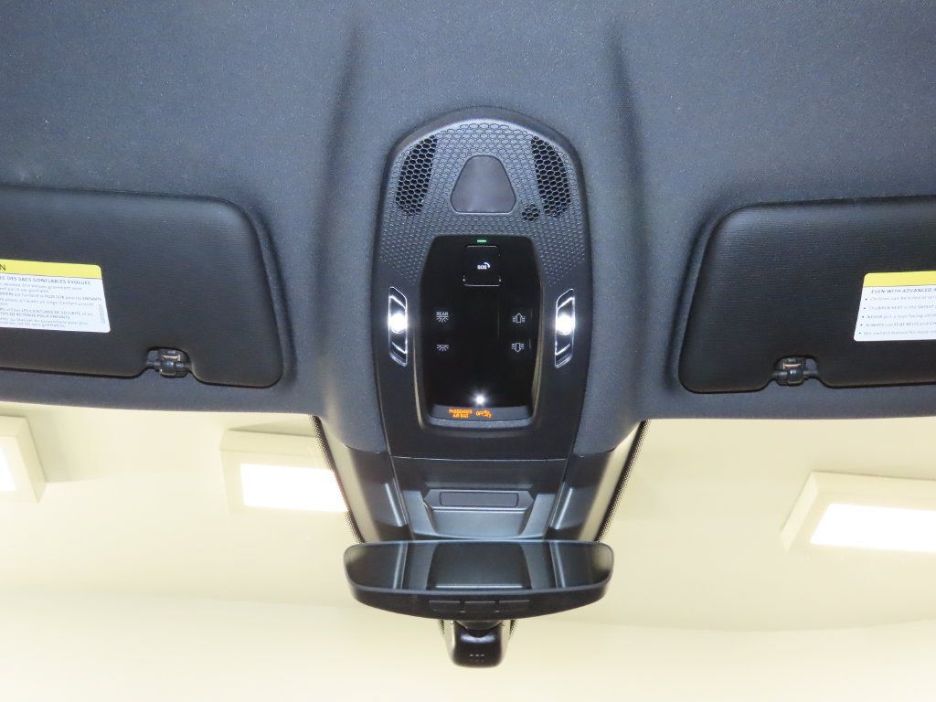 Certified 2025 Porsche Cayenne S AWD/4WD image 32
