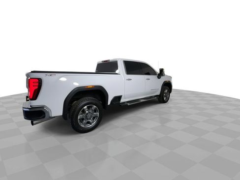 Used 2025 GMC Sierra 2500 SLT image 8