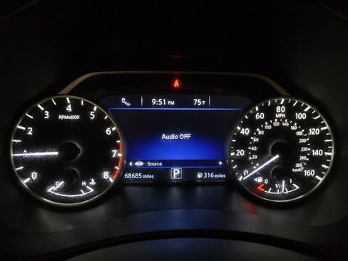 Used 2019 Nissan Murano SV FWD image 23
