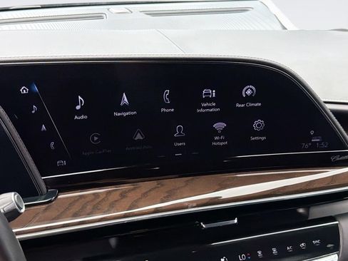 Used 2023 Cadillac Escalade ESV Sport Platinum w/ LPO, ONYX Package AWD/4WD image 10