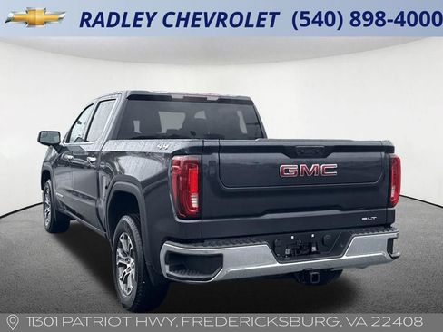 Used 2025 GMC Sierra 1500 SLT image 14
