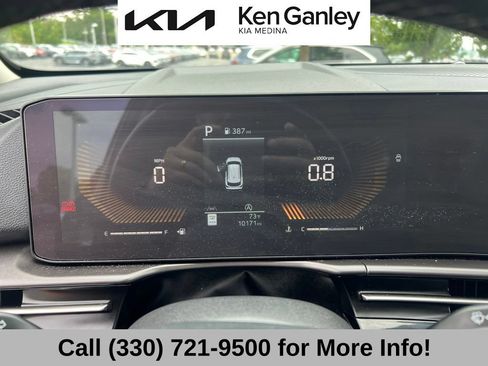Certified 2026 Kia Sportage EX FWD image 33