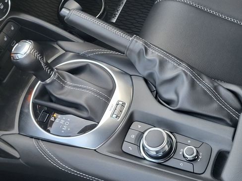 New 2025 MAZDA MX-5 Miata Grand Touring w/ Weather Package image 15