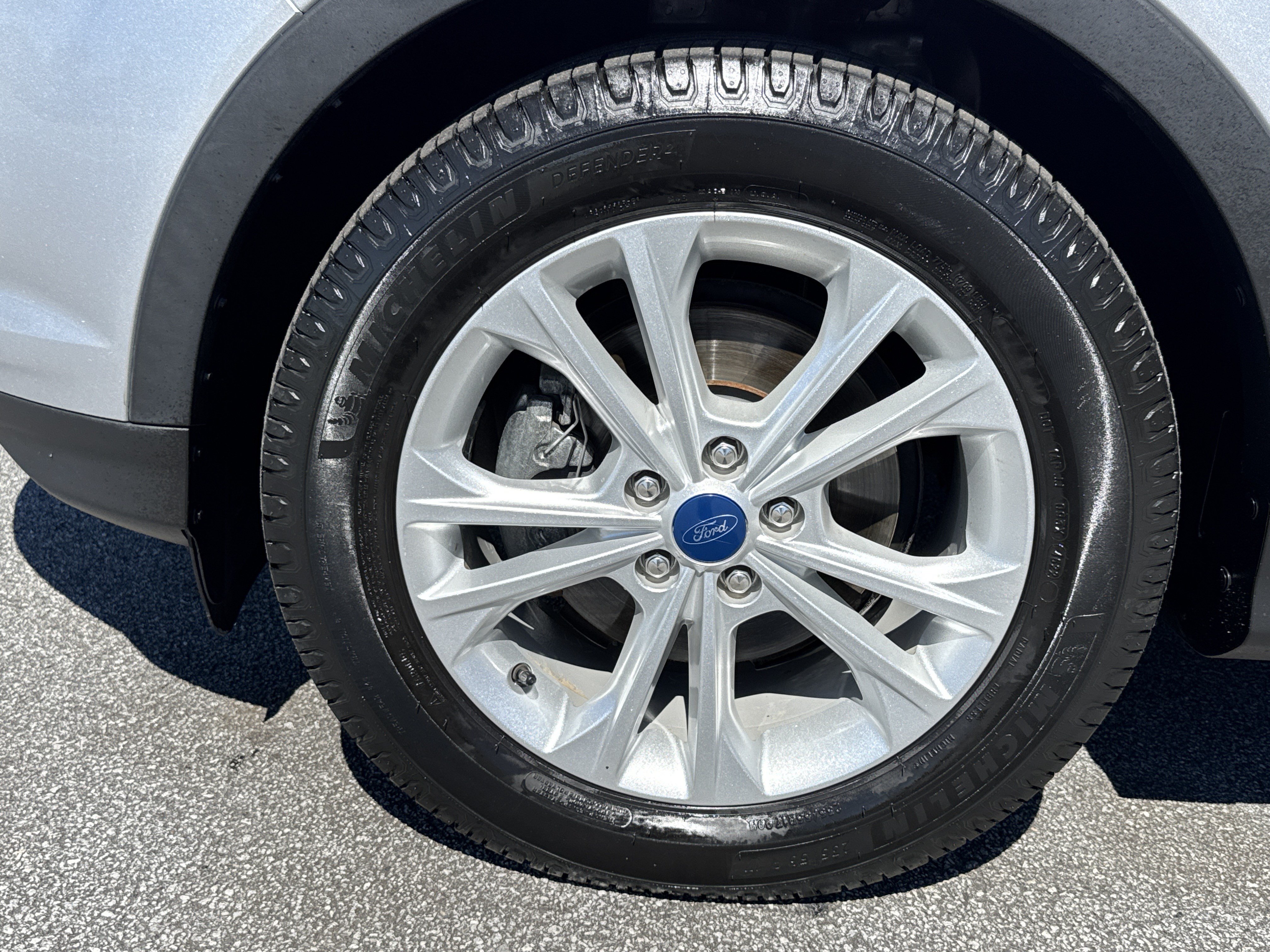 Used 2019 Ford Escape SEL FWD image 14