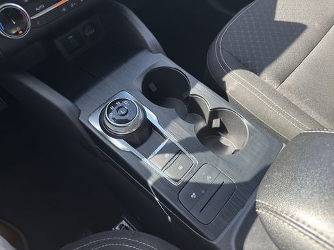 Used 2024 Ford Escape Active AWD/4WD image 21