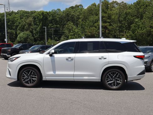 Used 2024 Lexus TX 350 AWD w/ Captains Chair Package image 6